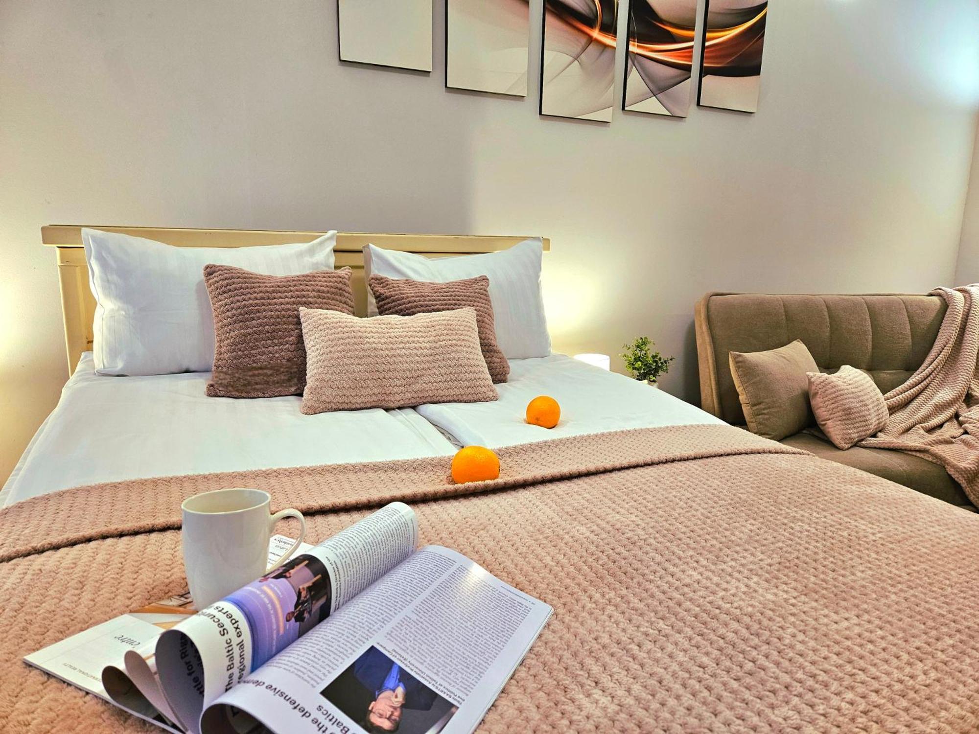 Lägenhet Romantic Apt-great Location- Center-free Parking-self Check-in- Old Town 20 Min